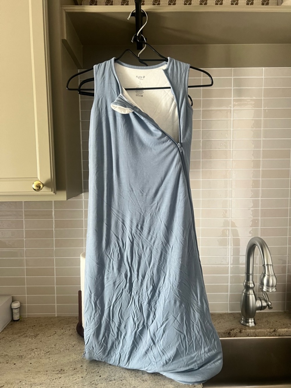 Kyte BABY Blue Short Sleeve Zippered Sleep Sack